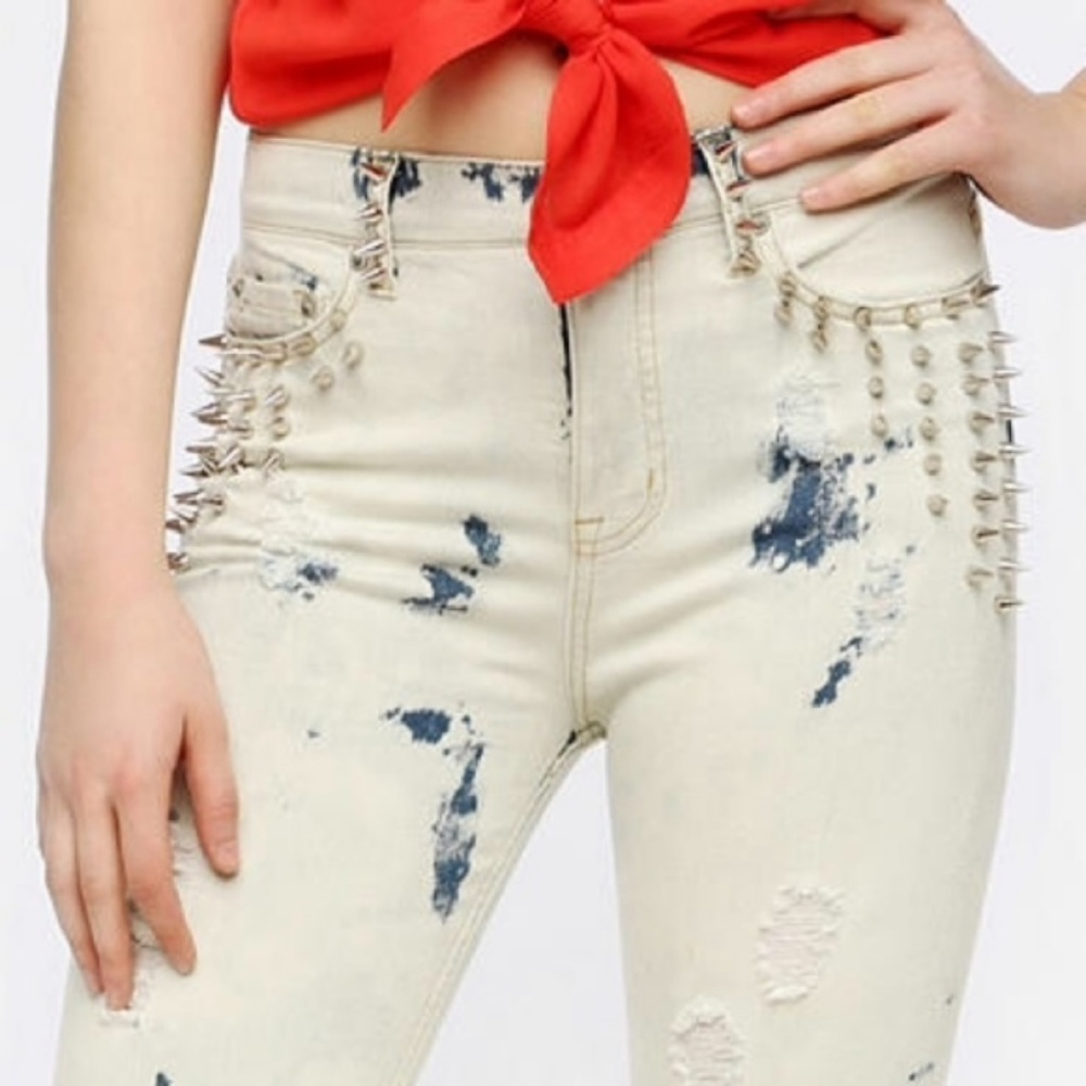 SALE  BDG Spike Twig Jeans Bleached Skinny Studded - Picture 2 of 8